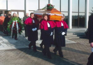 Ceremonia pogrzebowa (10)